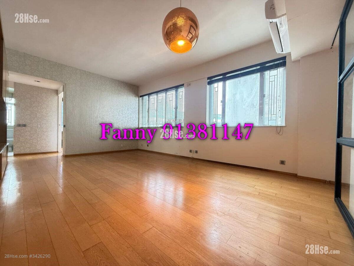 Duke Garden Rental 3 Bedrooms , 2 Bathrooms 985 ft² ( 91.5 m² )
