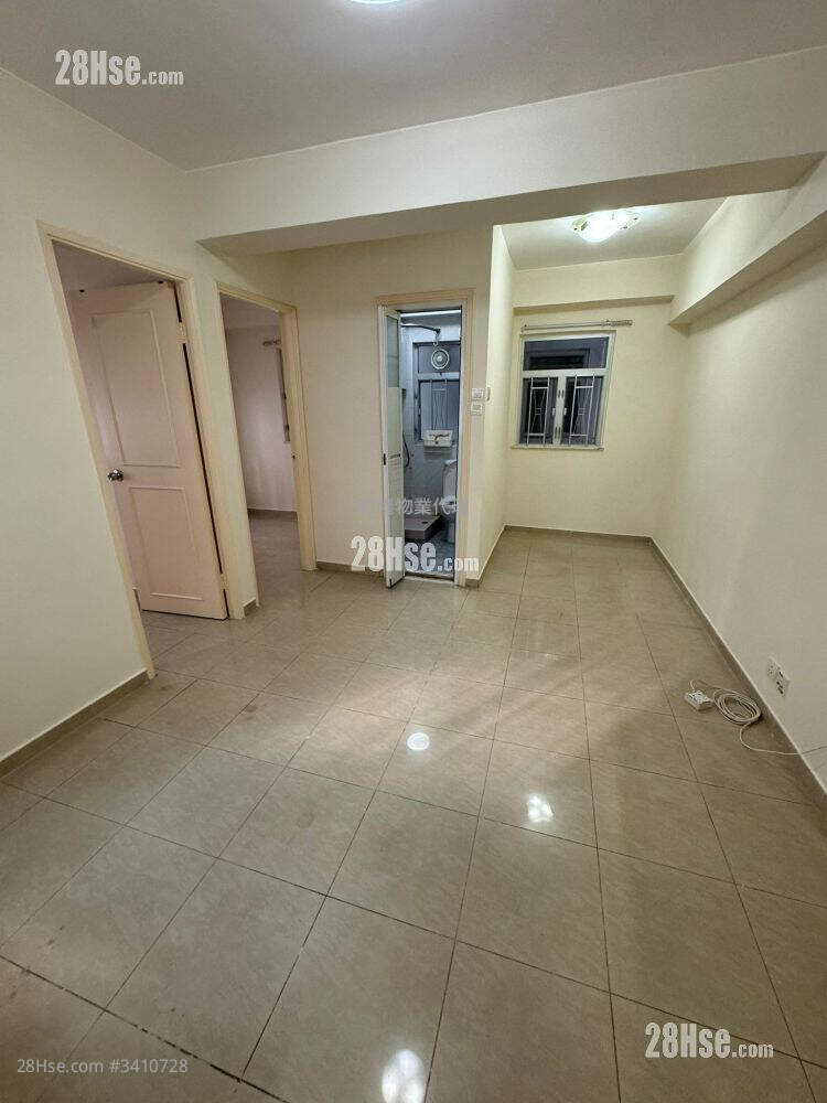 Loong King Mansion Rental 2 Bedrooms , 1 Bathroom 357 ft² ( 33.2 m² )