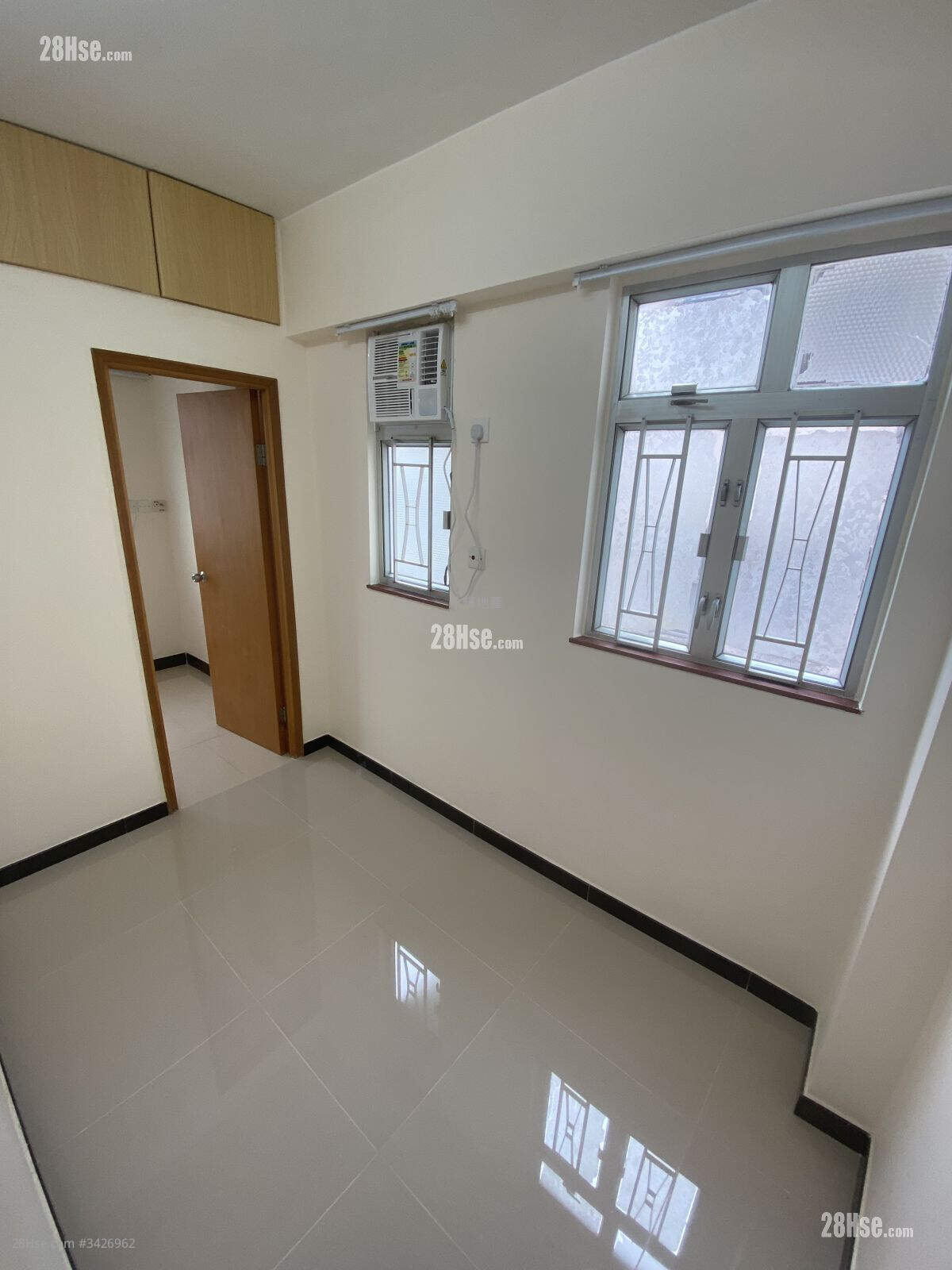 Tsut Hei Building Rental 1 Bedroom 170 ft² ( 15.8 m² )