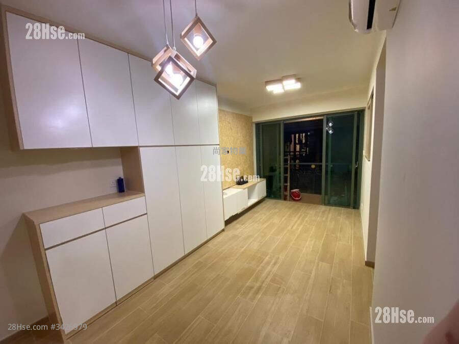 Imperial Villas Rental 2 Bedrooms , 1 Bathroom 462 ft² ( 42.9 m² )