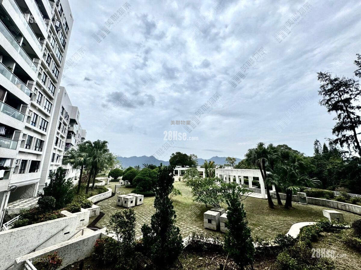 Greenwood Terrace Sell 3 Bedrooms 1,381 ft² ( 128.3 m² )