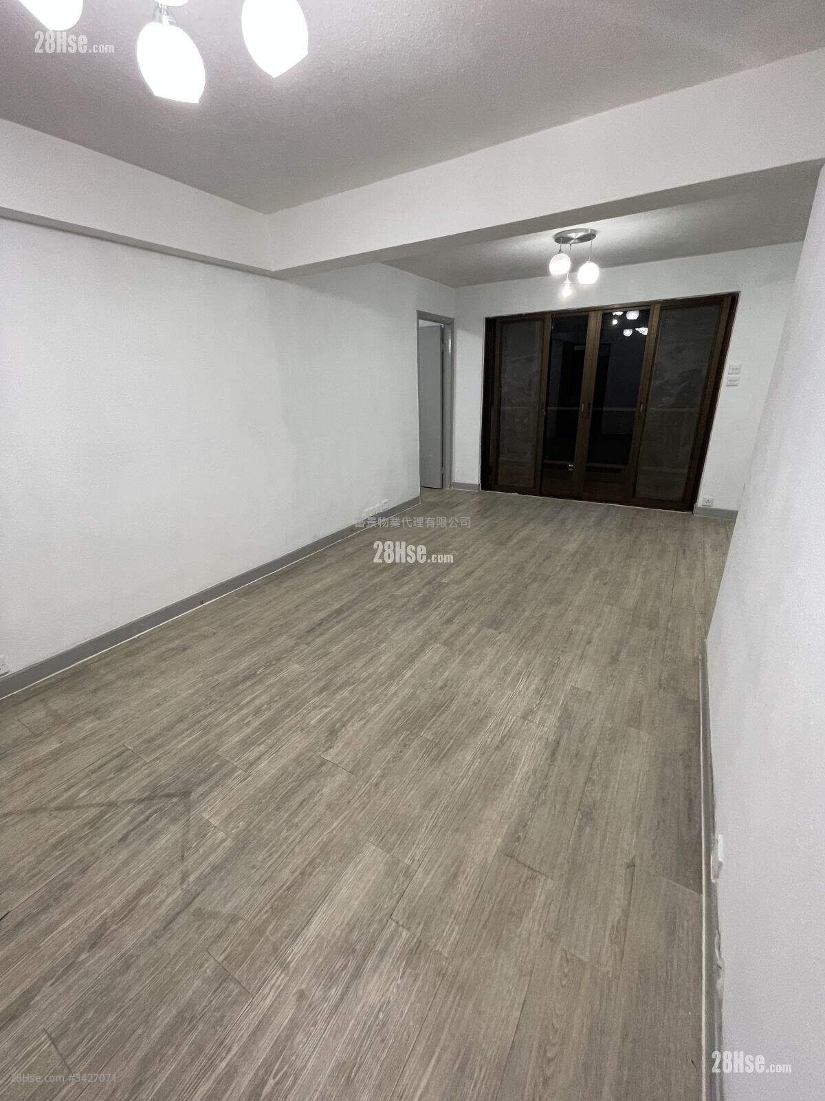 Tuen Tsz Wa Rental 3 Bedrooms , 1 Bathroom 653 ft² ( 60.7 m² )