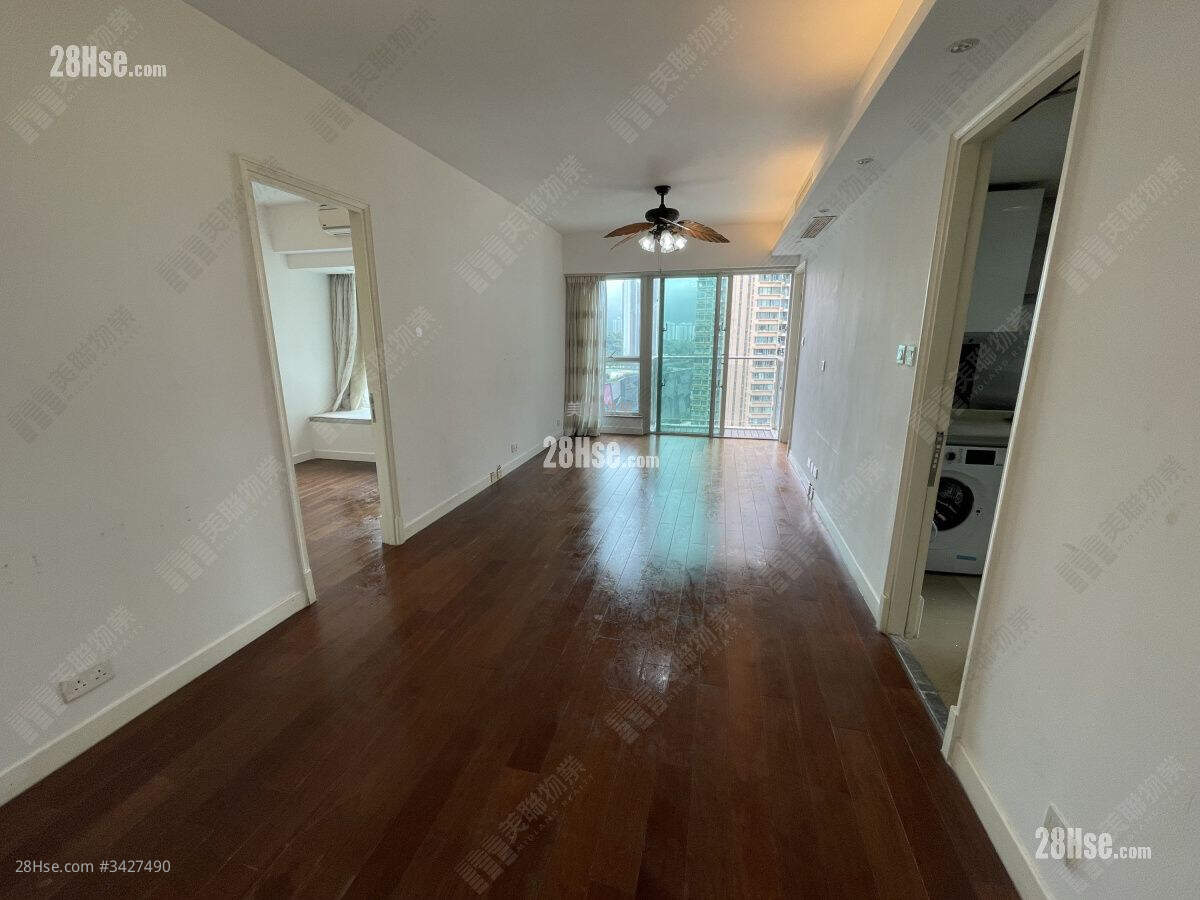 Oceanaire Rental 3 Bedrooms , 2 Bathrooms 718 ft² ( 66.7 m² )