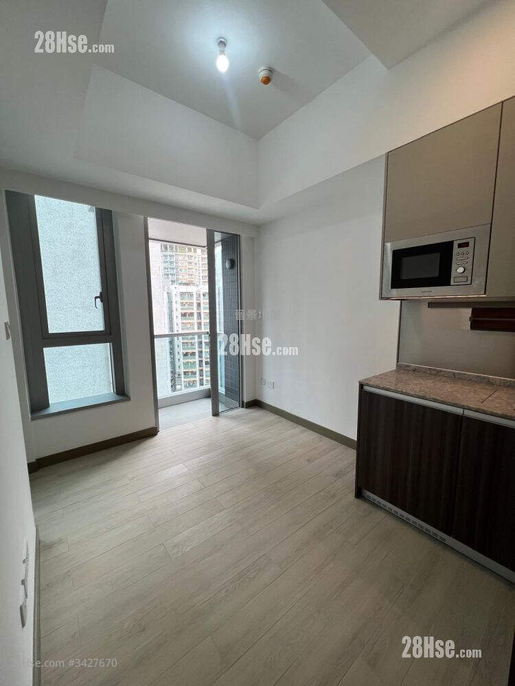L Living 23 Rental 1 Bedroom , 1 Bathroom 282 ft² ( 26.2 m² )