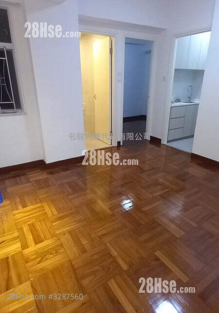 Mary Court Rental 2 Bedrooms , 1 Bathroom 354 ft² ( 32.9 m² )
