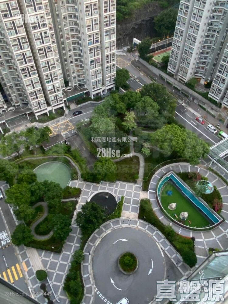 Laguna City Sell 3 Bedrooms 748 ft² ( 69.5 m² )