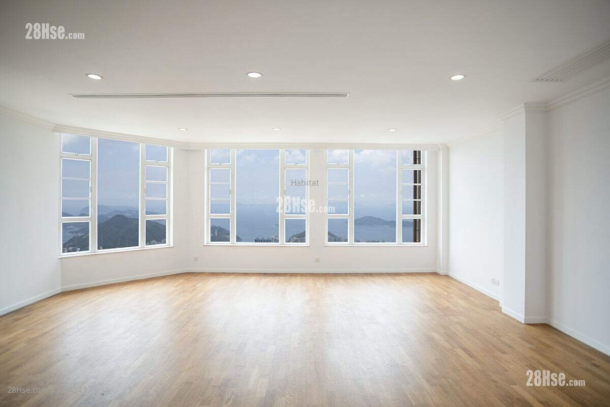 La Hacienda Sell 4 Bedrooms , 3 Bathrooms 2,734 ft² ( 254.0 m² )