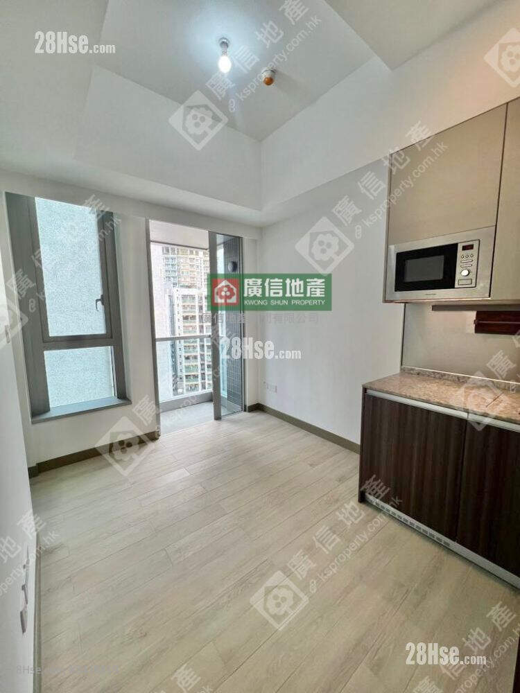 L Living 23 Rental 1 Bedroom , 1 Bathroom 282 ft² ( 26.2 m² )