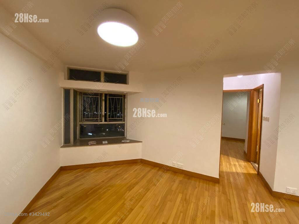 Kingswood Villas Rental 441 ft² ( 41.0 m² )