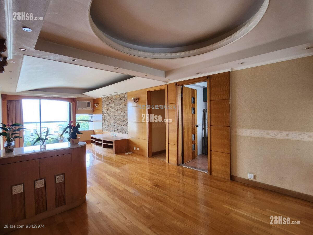 Greenwood Terrace Rental 3 Bedrooms , 2 Bathrooms 1,143 ft² ( 106.2 m² )