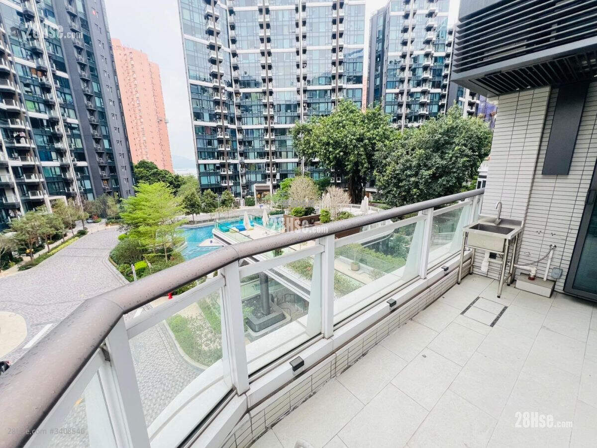 The Royale Sell 1 Bedroom , 1 Bathroom 323 ft² ( 30.0 m² )