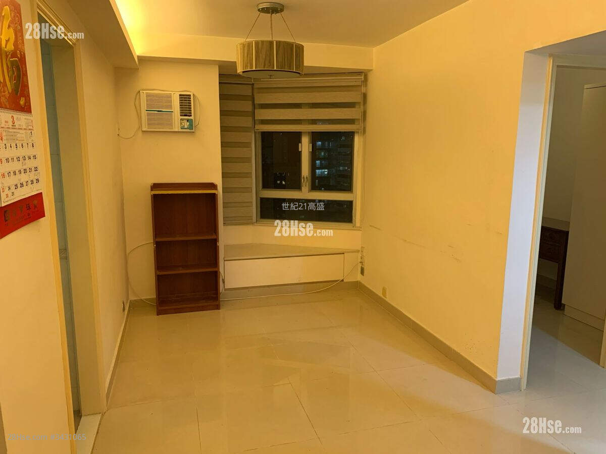 Westlands Court Rental 2 Bedrooms , 1 Bathroom 387 ft² ( 36.0 m² )
