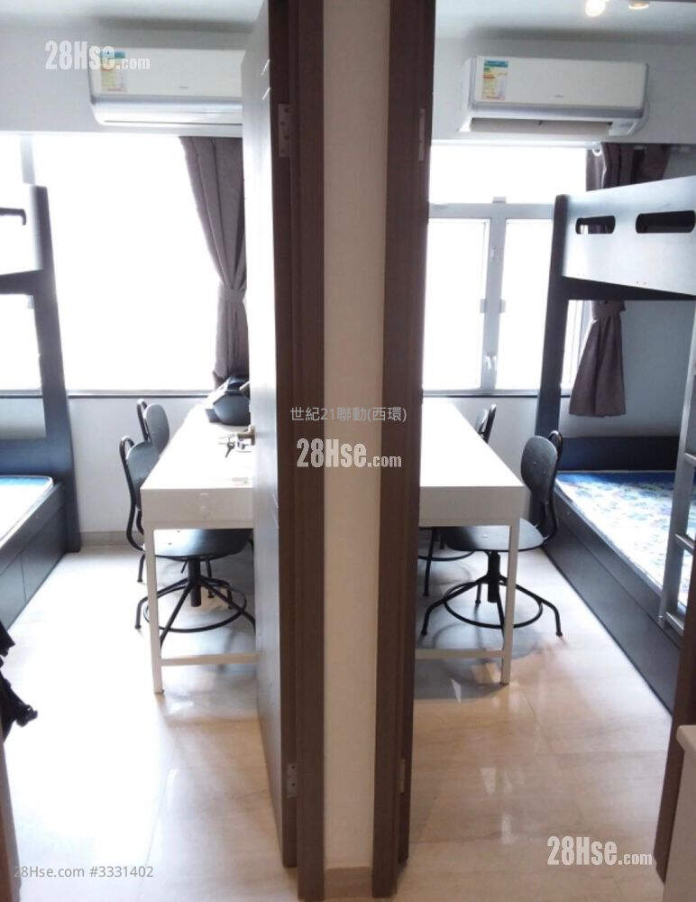 Fung Yu Building Sell 2 Bedrooms , 1 Bathroom 272 ft² ( 25.3 m² )