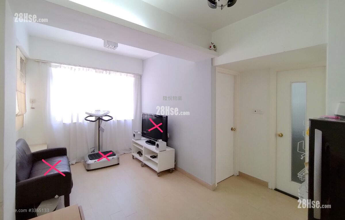 10 Tong Shui Road Rental 2 Bedrooms , 1 Bathroom 400 ft² ( 37.2 m² )