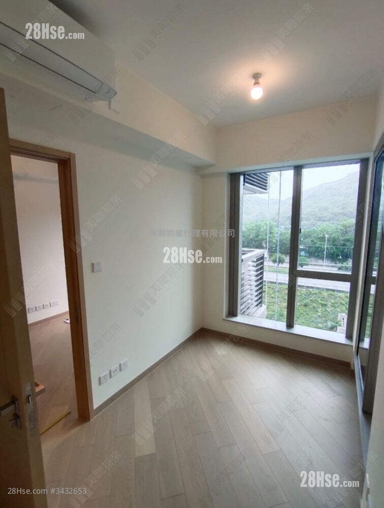 Grand Mayfair  Rental 1 Bedroom , 1 Bathroom 354 ft² ( 32.9 m² )