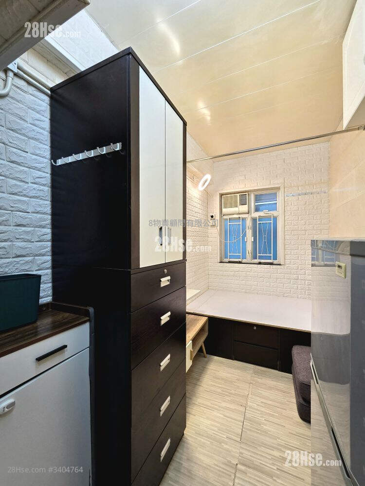 331 Po On Road Rental Studio , 1 Bathroom 130 ft² ( 12.1 m² )