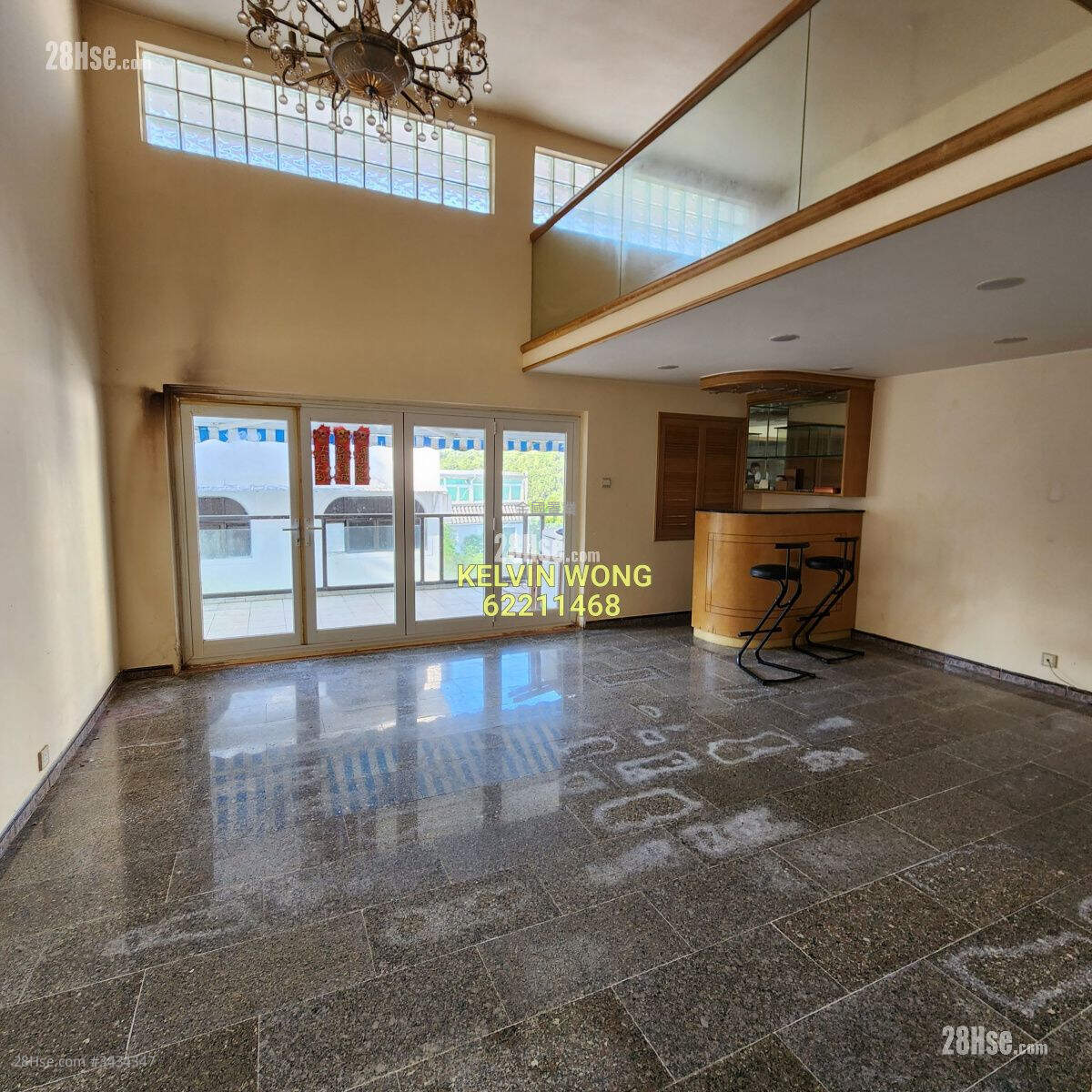 Kwun Yam Garden Sell 5+ Bedrooms , 4 Bathrooms 1,880 ft² ( 174.7 m² )