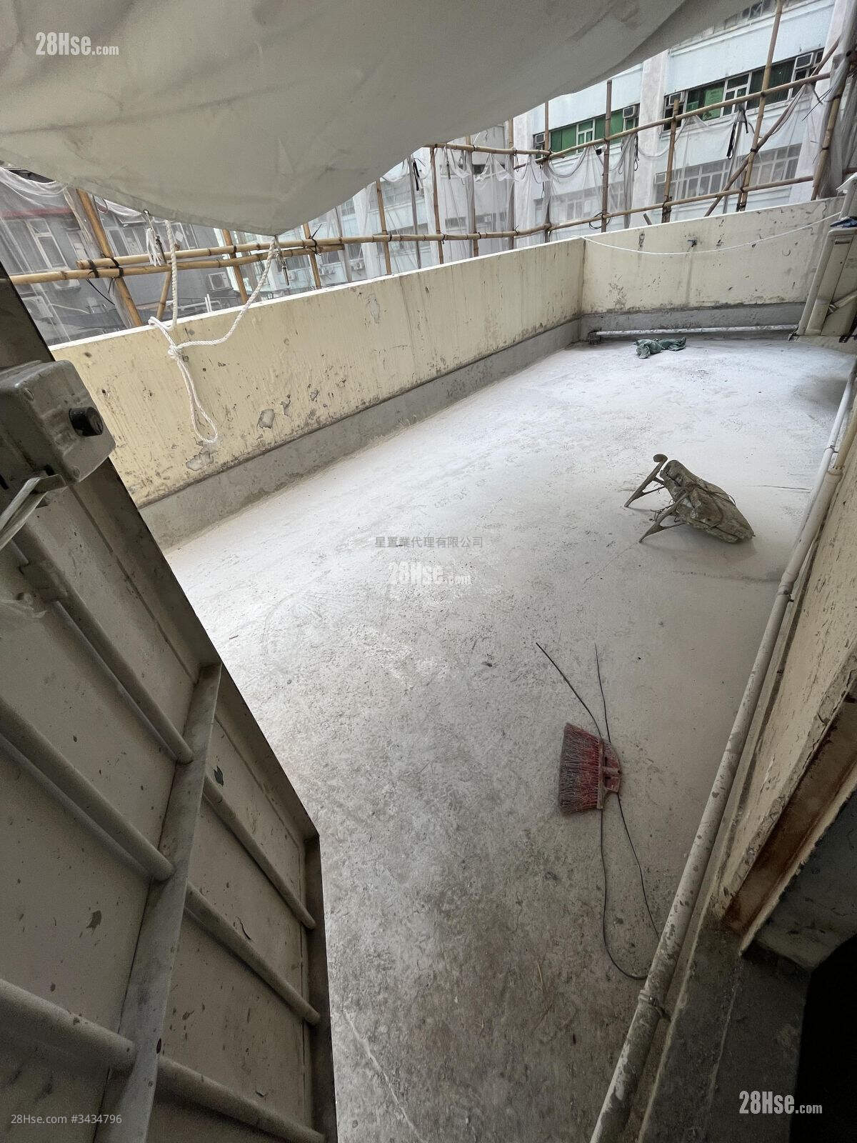 Yip Fung Industrial Building Rental 1 Toilet