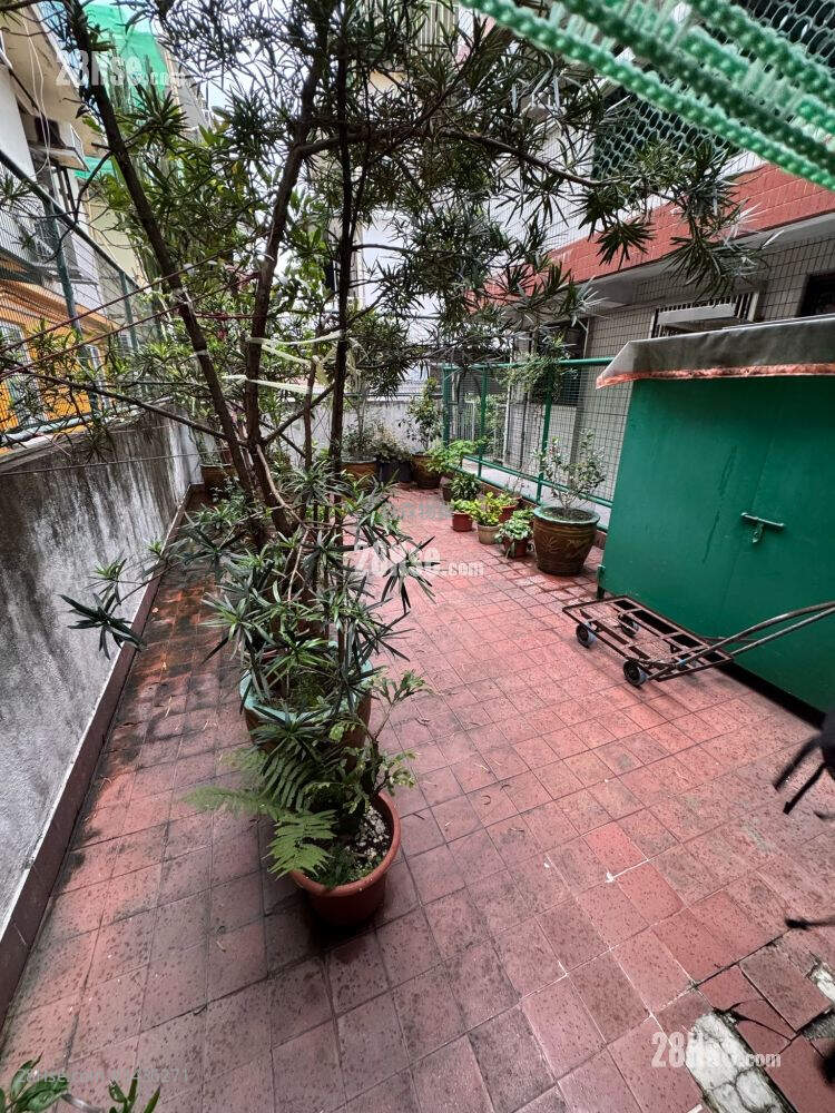 Village Sell 2 Bedrooms , 1 Bathroom 494 ft² ( 45.9 m² )