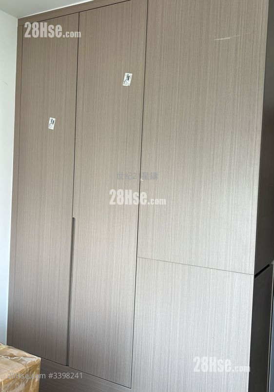 Marina Habitat Rental 2 Bedrooms 422 ft² ( 39.2 m² )