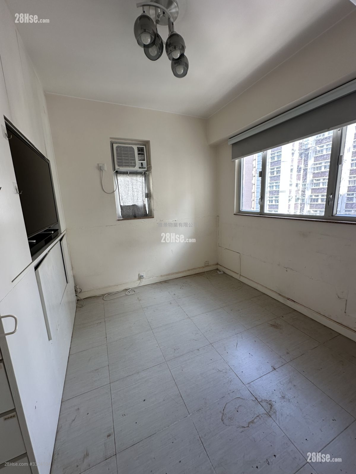 Teemko Court Sell Studio , 1 Bathroom 183 ft² ( 17.0 m² )