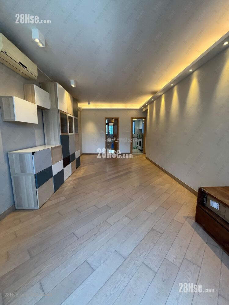 Providence Peak Rental 2 Bedrooms , 2 Bathrooms 888 ft² ( 82.5 m² )