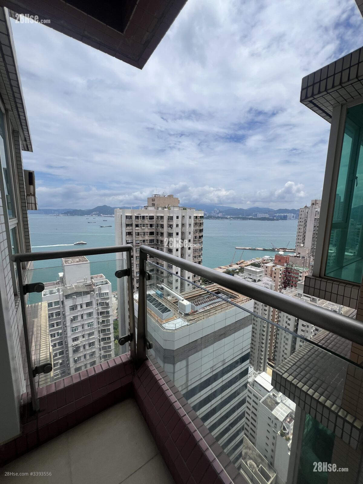 Ivy On Belcher's Rental 3 Bedrooms , 1 Bathroom 535 ft² ( 49.7 m² )