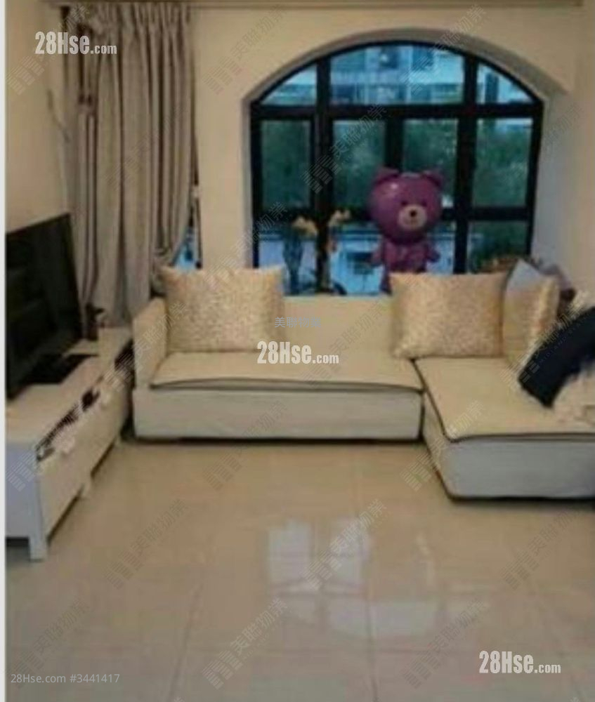 Windsor Villa Sell 3 Bedrooms , 2 Bathrooms 635 ft² ( 59.0 m² )