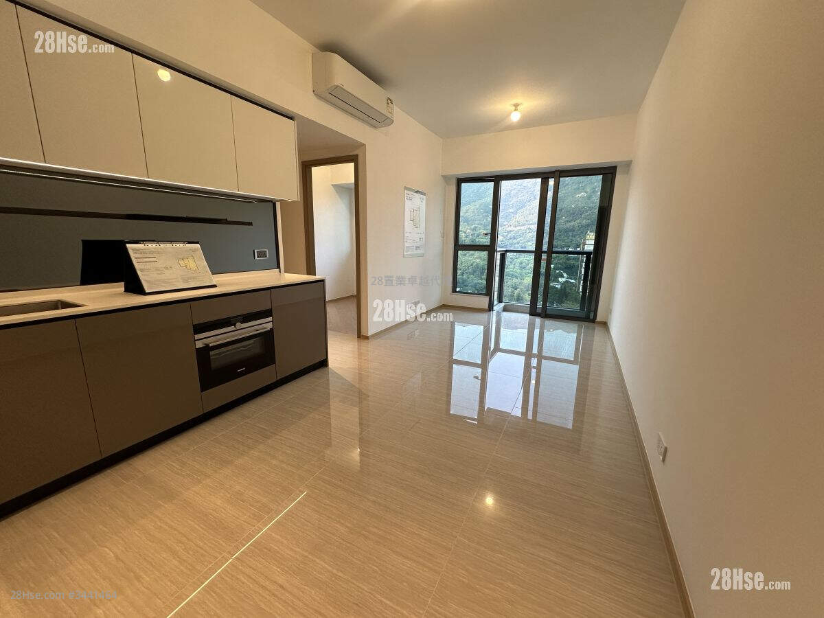 Mori Sell 2 Bedrooms , 1 Bathroom 498 ft² ( 46.3 m² )
