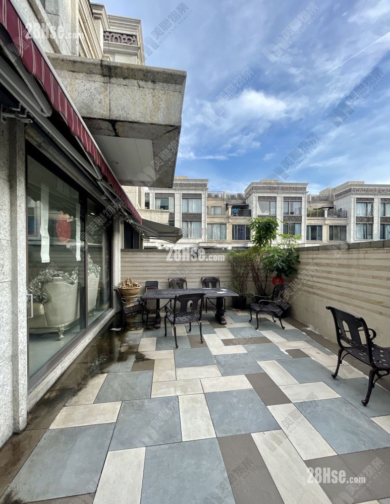 La Mansion Sell 4 Bedrooms , 3 Bathrooms 1,577 ft² ( 146.5 m² )