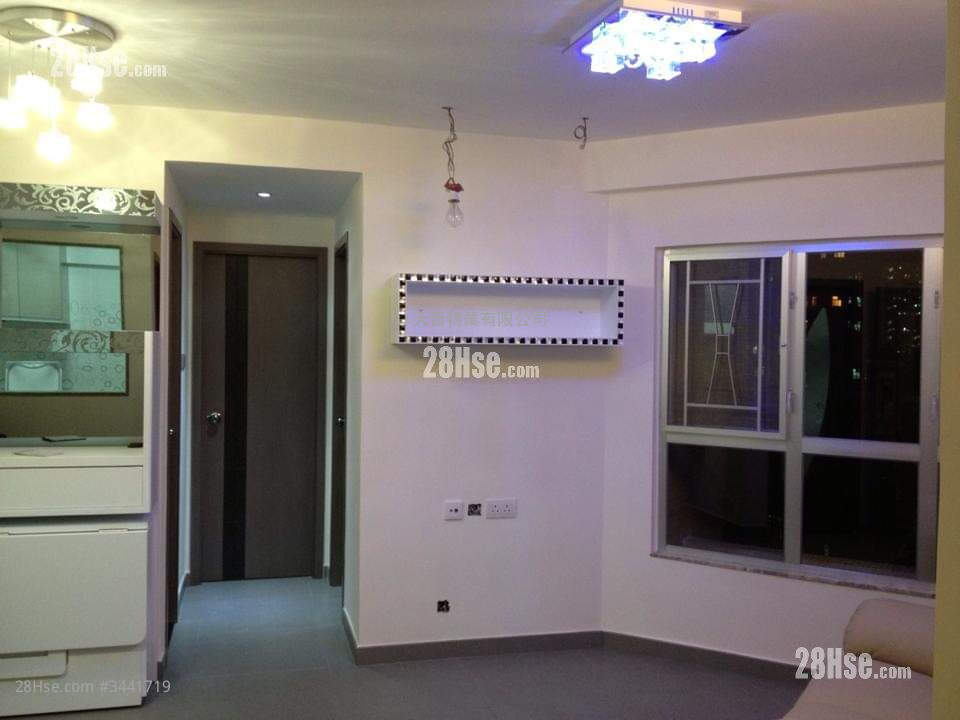 Bailey Garden Sell 2 Bedrooms , 1 Bathroom 381 ft² ( 35.4 m² )