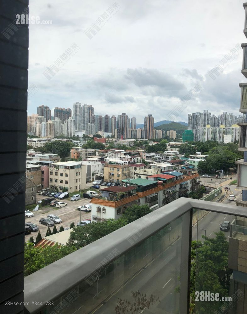 La Grove Sell 2 Bedrooms , 1 Bathroom 449 ft² ( 41.7 m² )