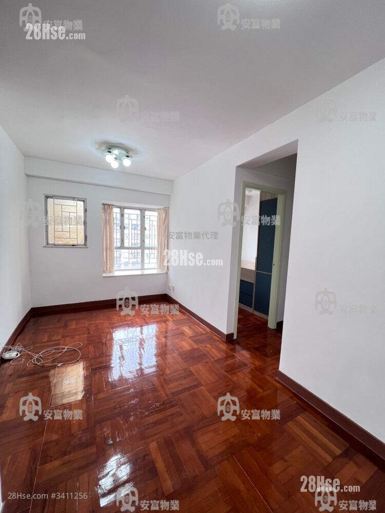 Serenity Park Rental 2 Bedrooms , 1 Bathroom 400 ft² ( 37.2 m² )