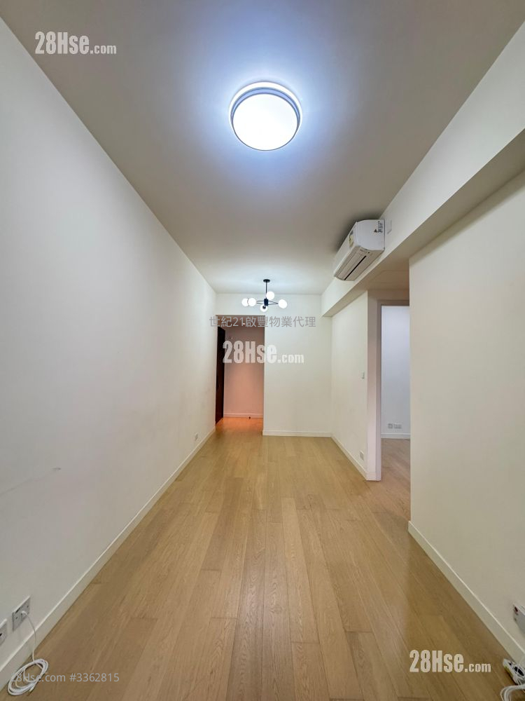 Oasis Kai Tak Rental 2 Bedrooms , 1 Bathroom 494 ft² ( 45.9 m² ) Oasis Kai Tak Rental 2 Bedrooms , 1 Bathroom 494 ft² ( 45.9 m² )