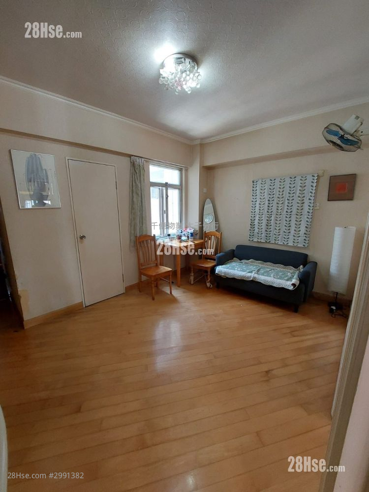 Hang Moon Building Sell 2 Bedrooms 409 ft² ( 38.0 m² )