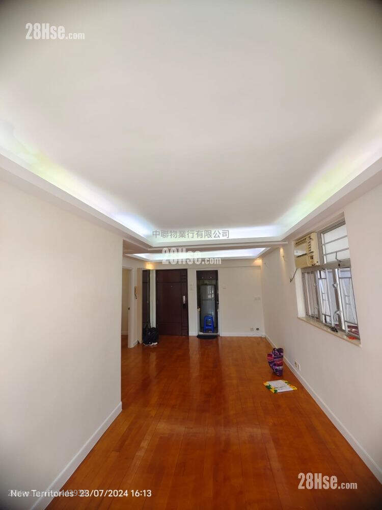Jubilee Garden Rental 506 ft² ( 47.0 m² )