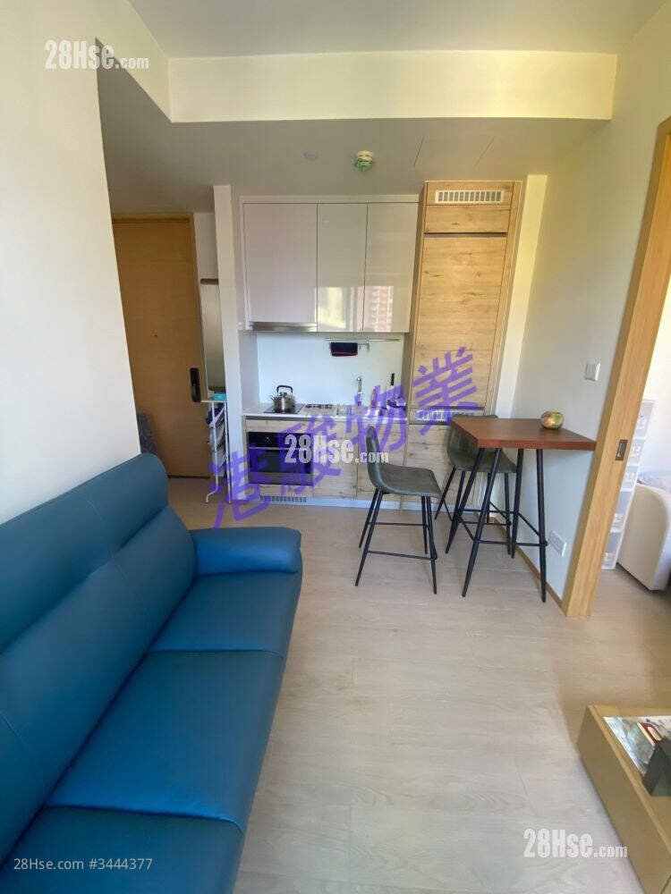 Ayton Rental 1 Bedroom , 1 Bathroom 278 ft² ( 25.8 m² )