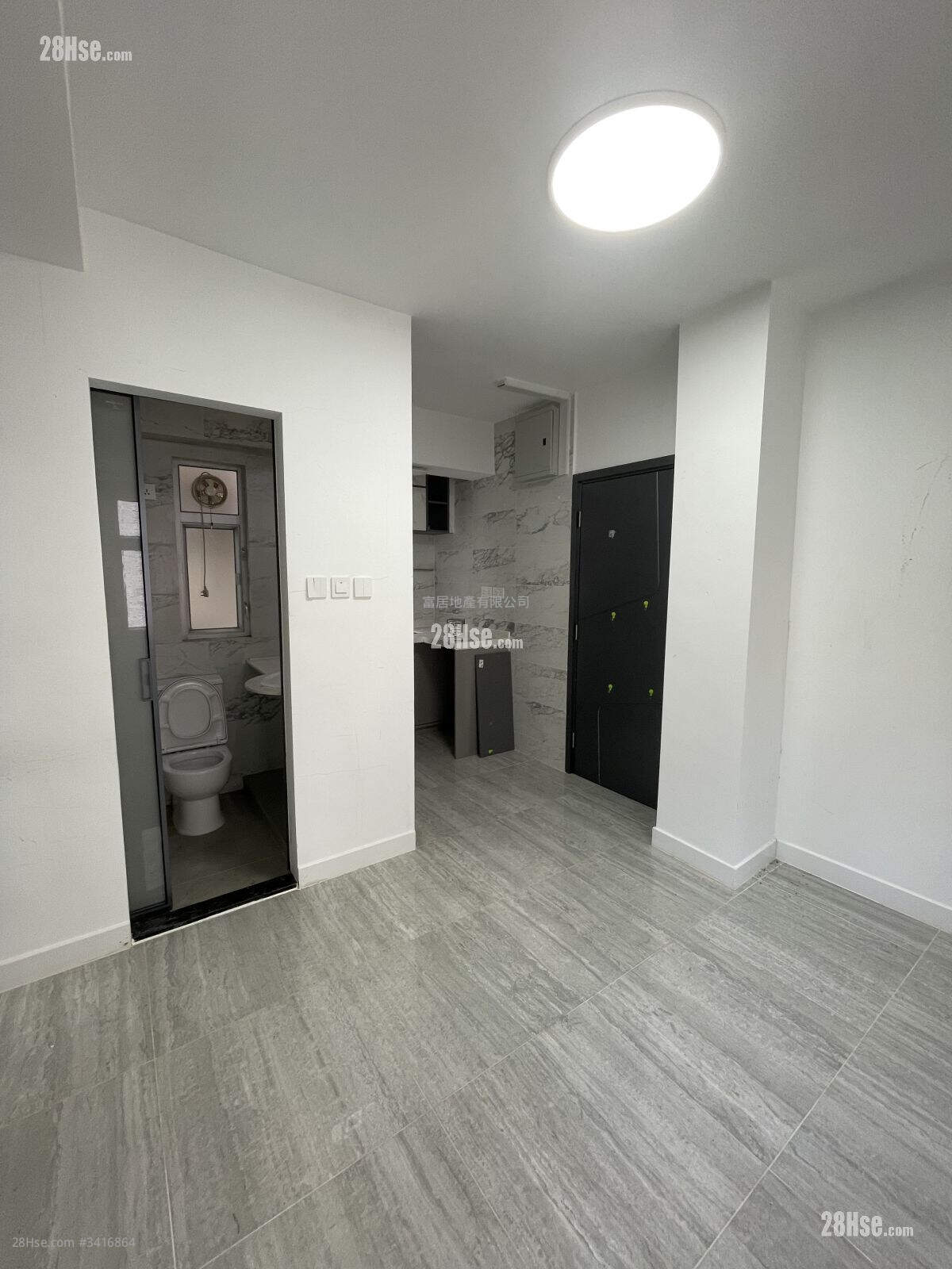 Wing Loong Building Rental 1 Bedroom , 1 Bathroom 280 ft² ( 26.0 m² )