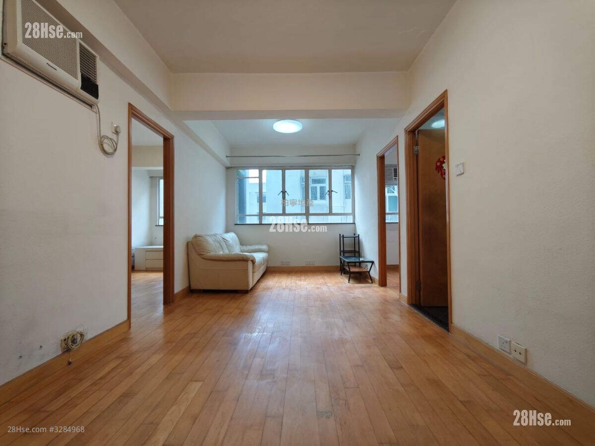 Chee On Building Rental 2 Bedrooms , 1 Bathroom 465 ft² ( 43.2 m² )