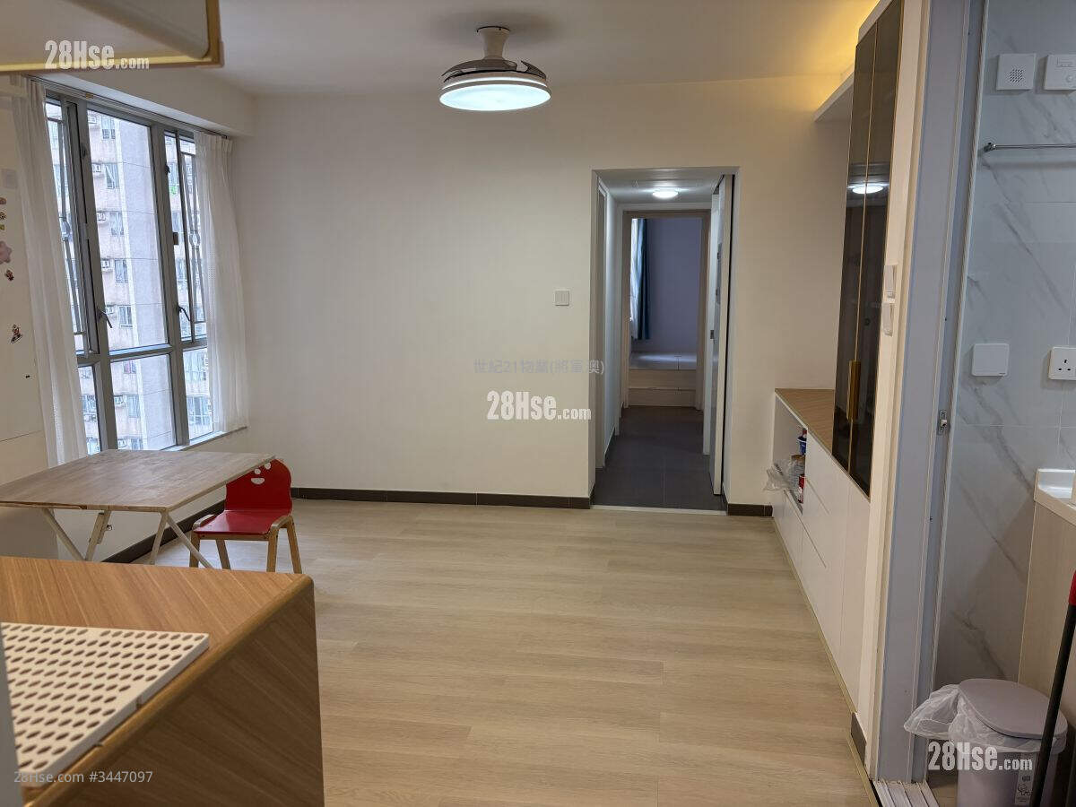 Bauhinia Garden Rental 590 ft² ( 54.8 m² )
