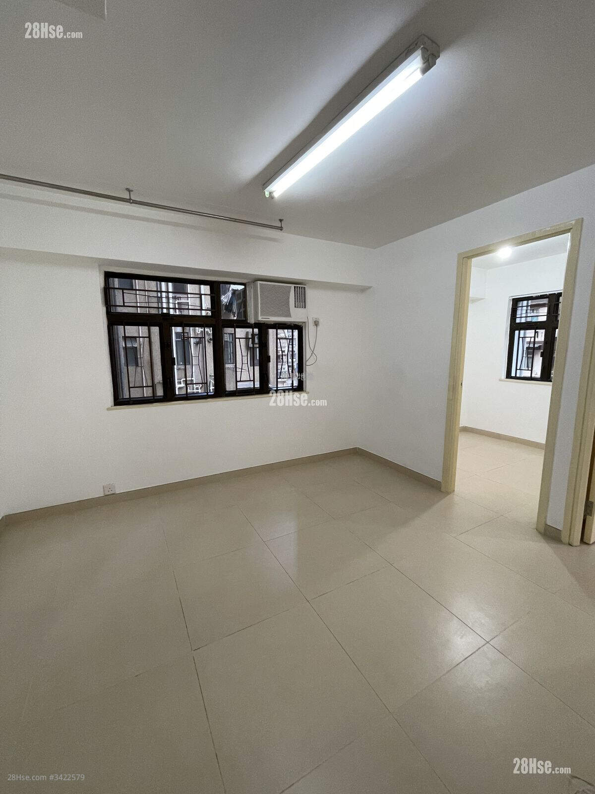 Kwok Ga Building Rental 2 Bedrooms , 1 Bathroom 307 ft² ( 28.5 m² )