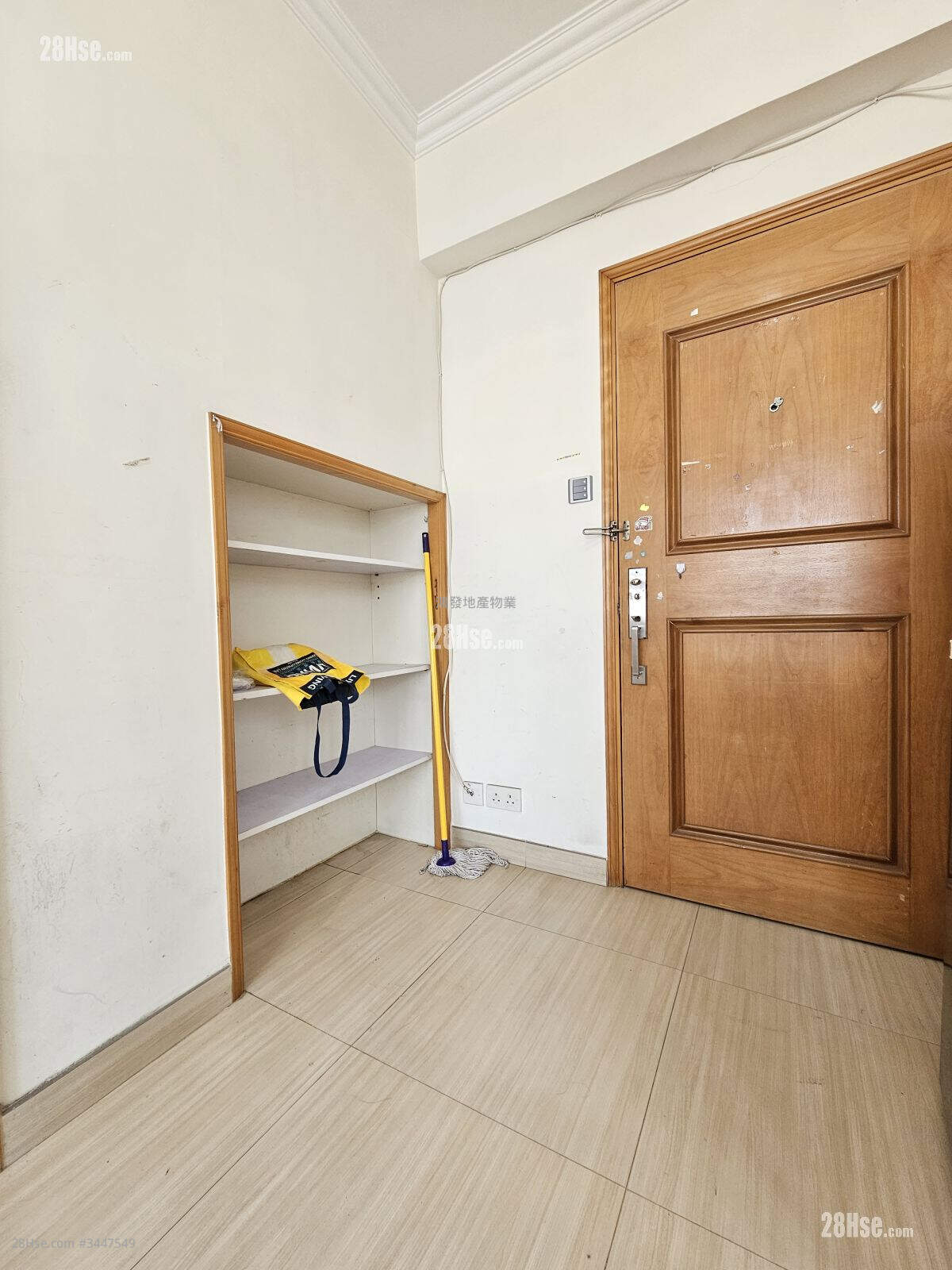 Ka Lee Building Sell 2 Bedrooms , 1 Bathroom 285 ft² ( 26.5 m² )
