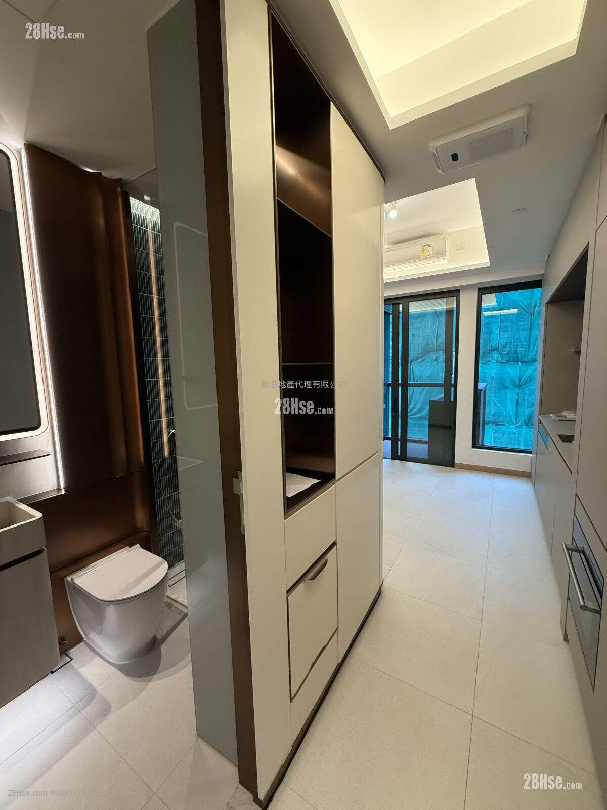 Baker Circle Euston Rental Studio , 1 Bathroom 214 ft² ( 19.9 m² )