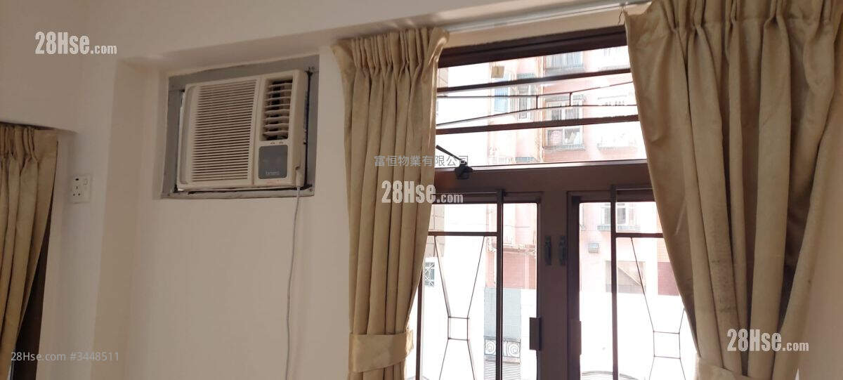 Corona Tower Sell 2 Bedrooms , 1 Bathroom 541 ft² ( 50.3 m² )
