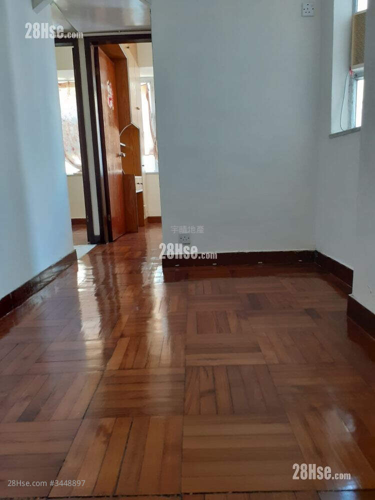 Wing Ning Building Rental 2 Bedrooms , 1 Bathroom 240 ft² ( 22.3 m² )