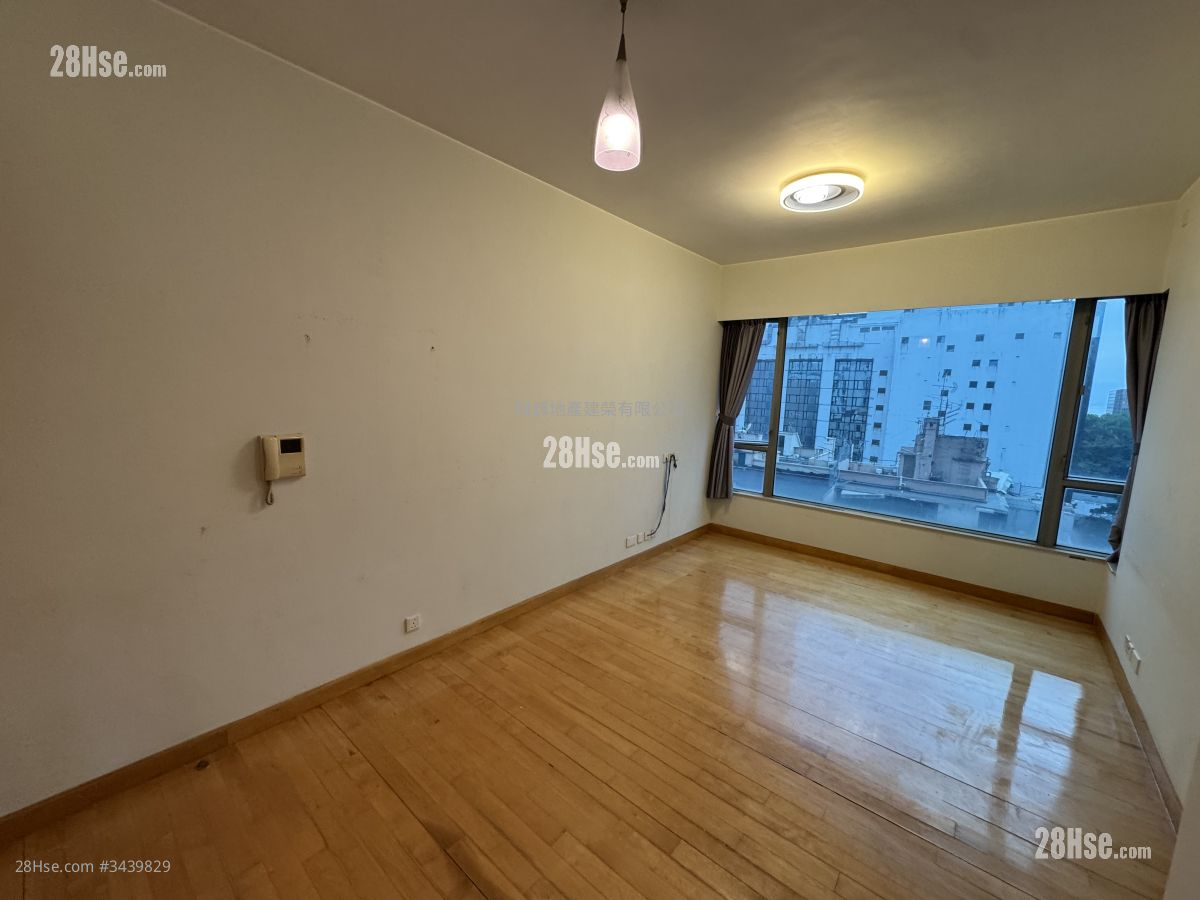 No.26 Kimberley Road Sell 2 Bedrooms , 1 Bathroom 503 ft² ( 46.7 m² )