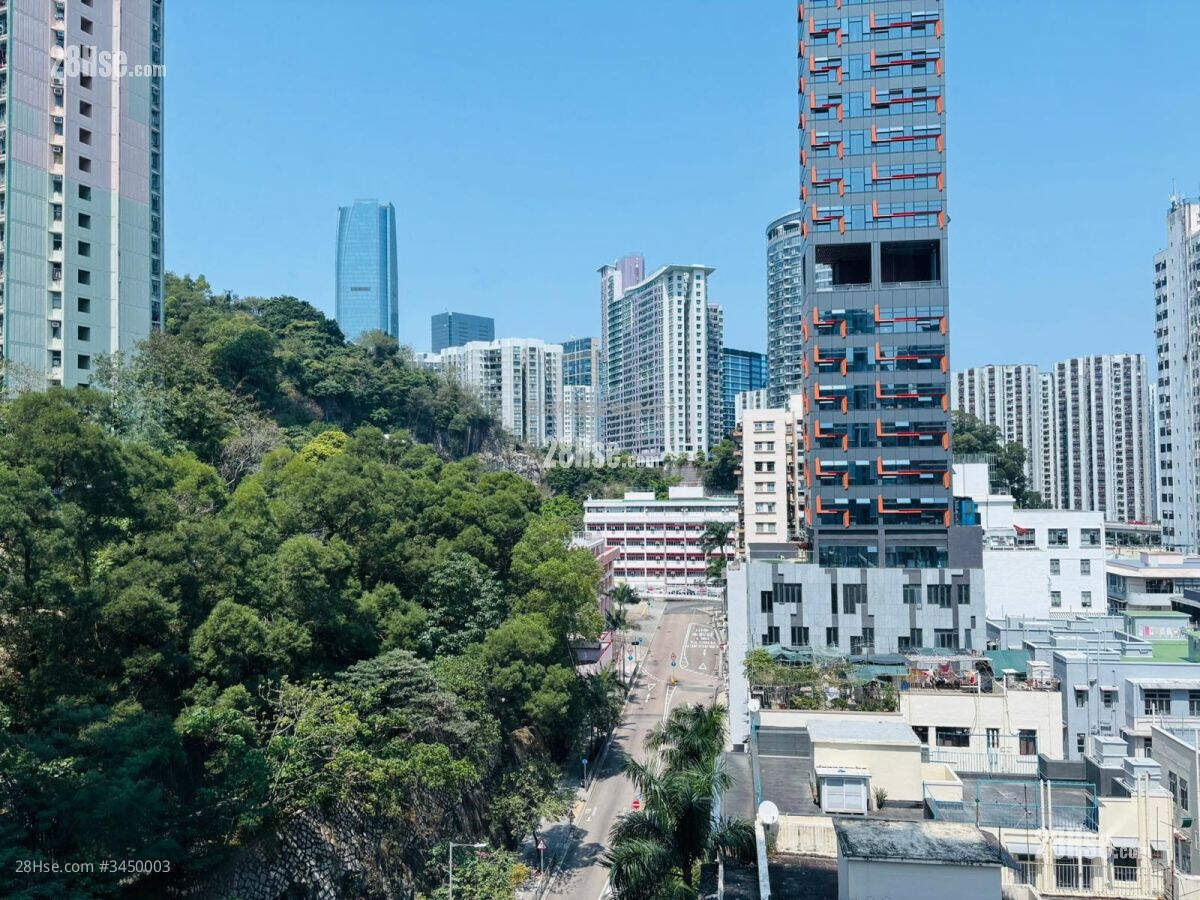 Fortune Court Sell 389 ft² ( 36.1 m² )