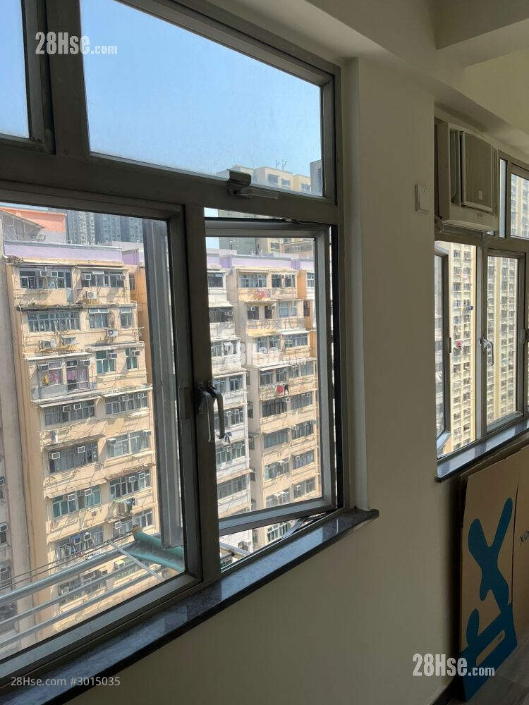 Wah Tong Building Rental 1 Bedroom , 1 Bathroom 267 ft² ( 24.8 m² )