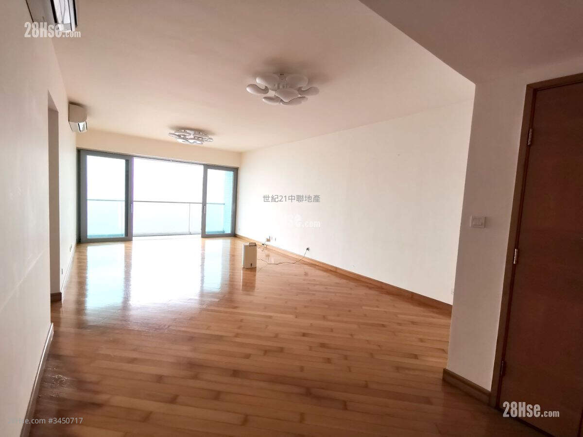Residence Bel-Air Rental 4 Bedrooms , 3 Bathrooms 1,780 ft² ( 165.4 m² )