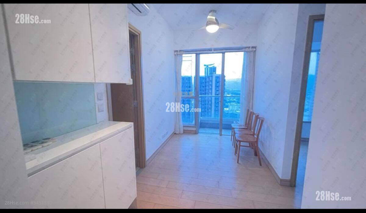 The Reach Rental 442 ft² ( 41.1 m² )